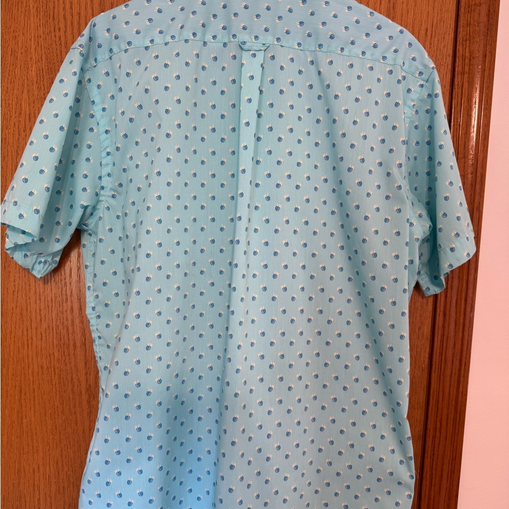 Izod Men's Aqua Blue Patterned Shirt - Picture 2 of 2